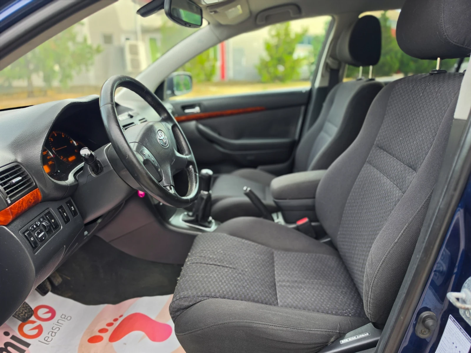 Toyota Avensis 2.0D4D 116hp * КЛИМАТРОНИК * ПЕЧКА * , снимка 10 - Автомобили и джипове - 53009902