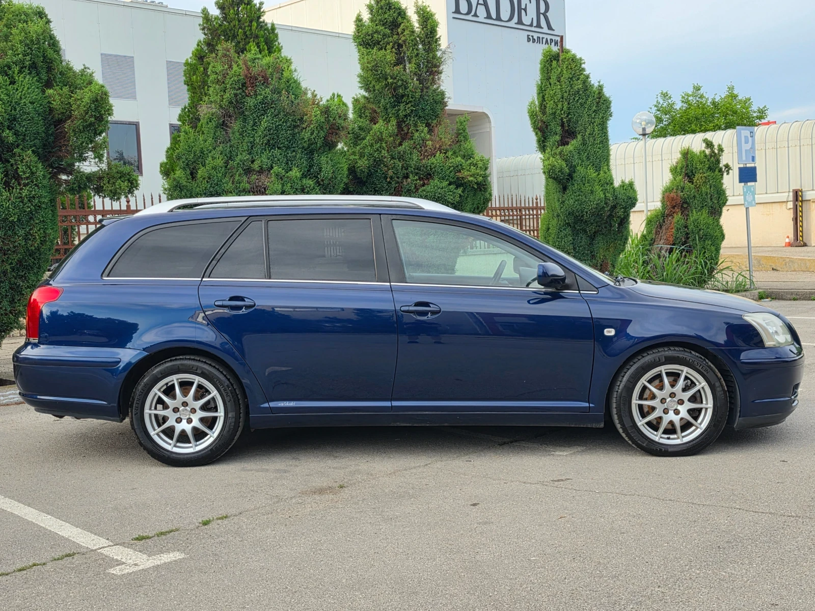 Toyota Avensis 2.0D4D 116hp * КЛИМАТРОНИК * ПЕЧКА * , снимка 8 - Автомобили и джипове - 53009902