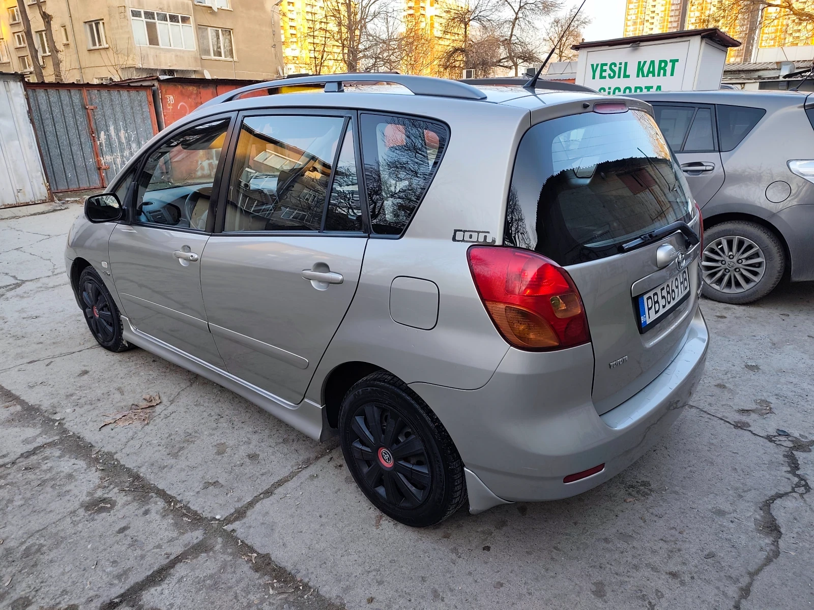Toyota Corolla  - изображение 3