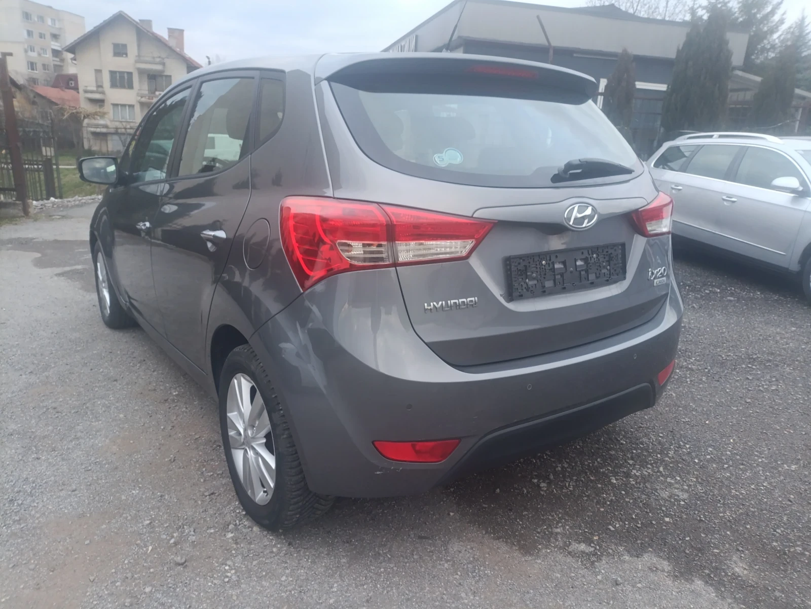 Hyundai Ix20 1.4TDCI, снимка 4 - Автомобили и джипове - 53880689