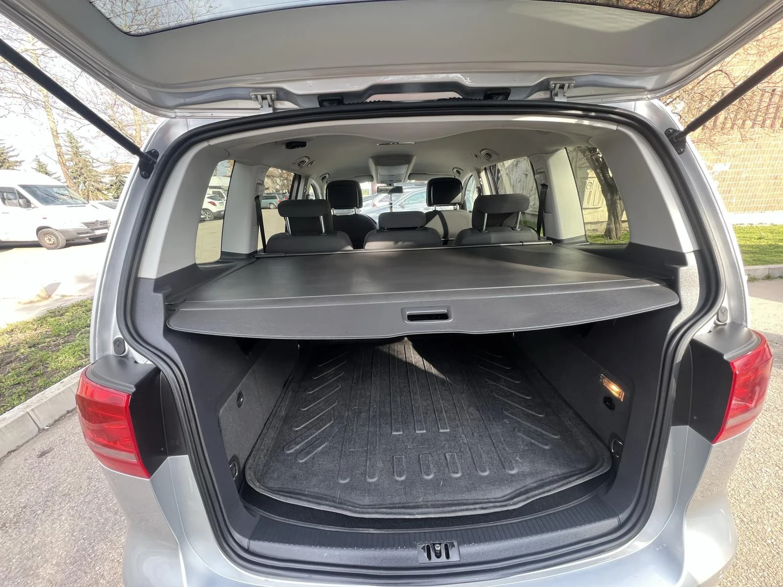 VW Touran | Mobile.bg � ����������� 7