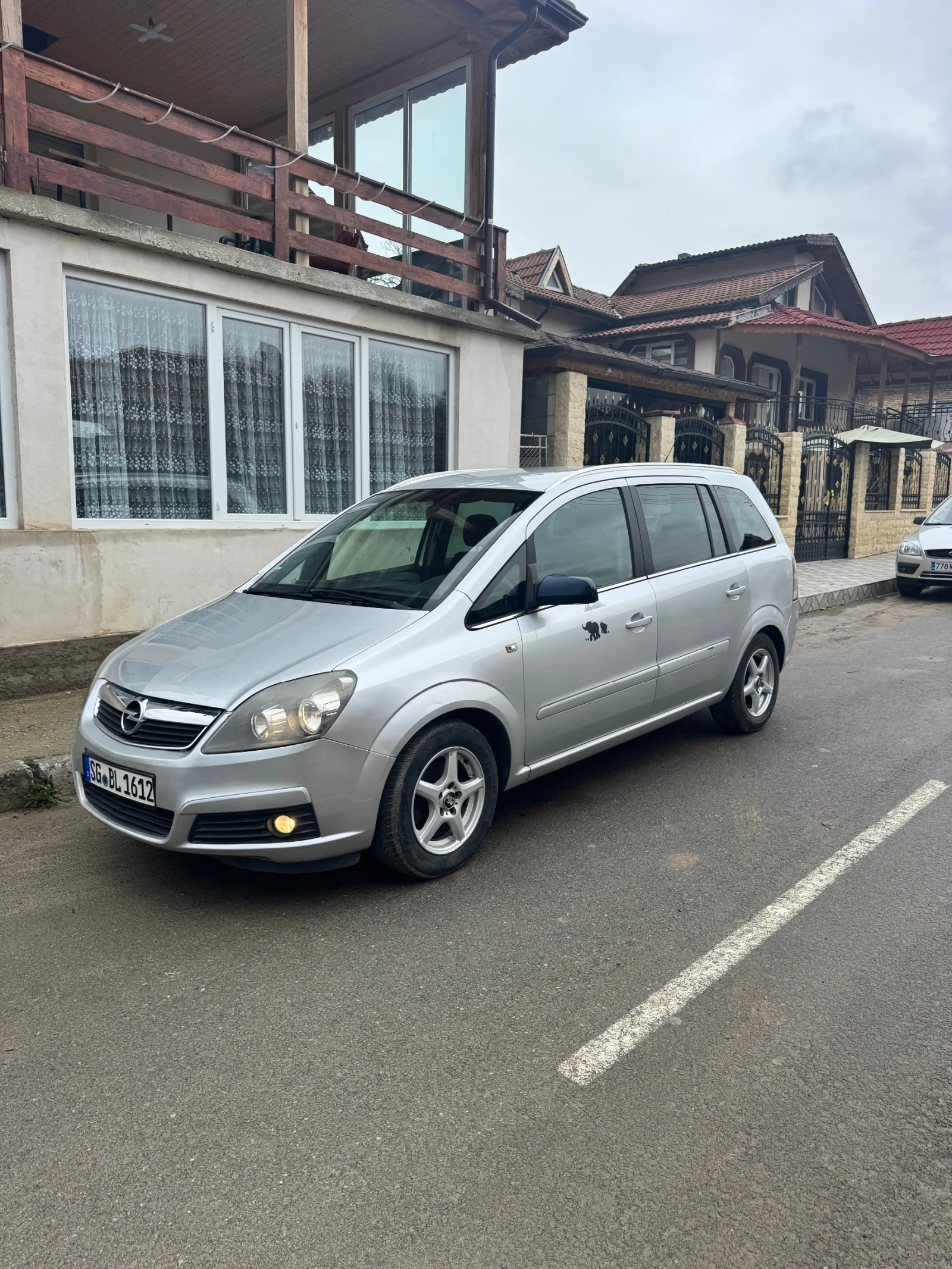 Opel Zafira 1.6i | Auto.bg — изображение 1