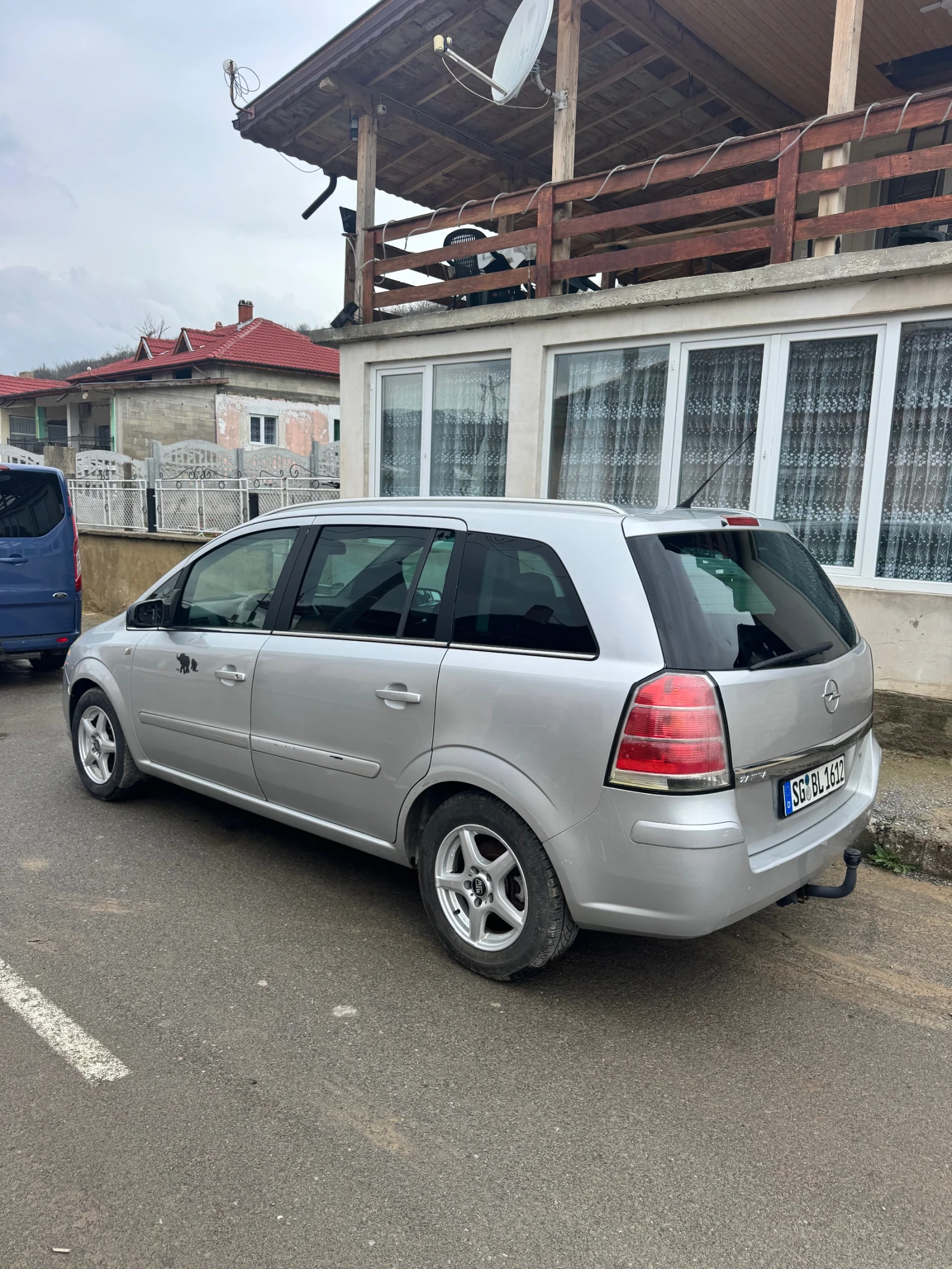 Opel Zafira 1.6i, снимка 4 - Автомобили и джипове - 54029546