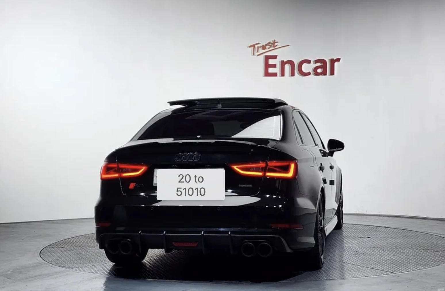 Audi S3 2.0 TFSI V8* КОЖА* ПОДГРЕВ* НАВИ* ПАНО, снимка 4 - Автомобили и джипове - 54209568