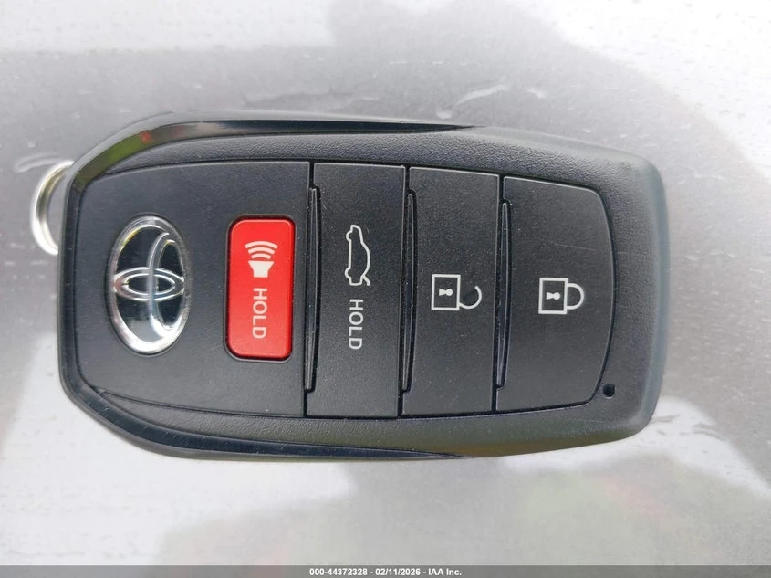 Toyota Camry 2.5l Se, снимка 11 - Автомобили и джипове - 54234948