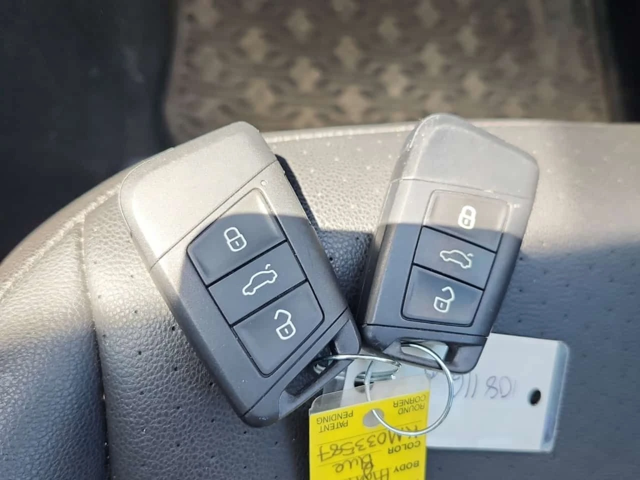 VW Jetta * HIGHLINE * ПАНОРАМА* ДВА КЛЮЧА* , снимка 8 - Автомобили и джипове - 54343086