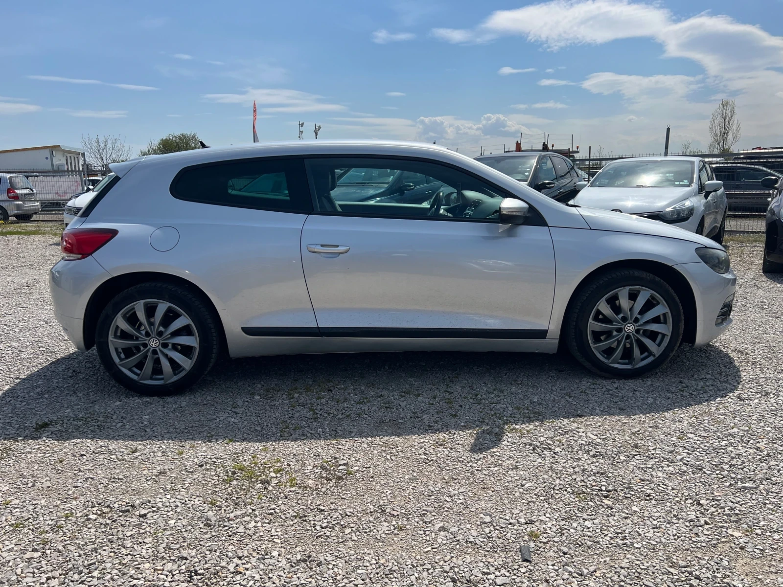 VW Scirocco 1.4TSI, снимка 4 - Автомобили и джипове - 54427038