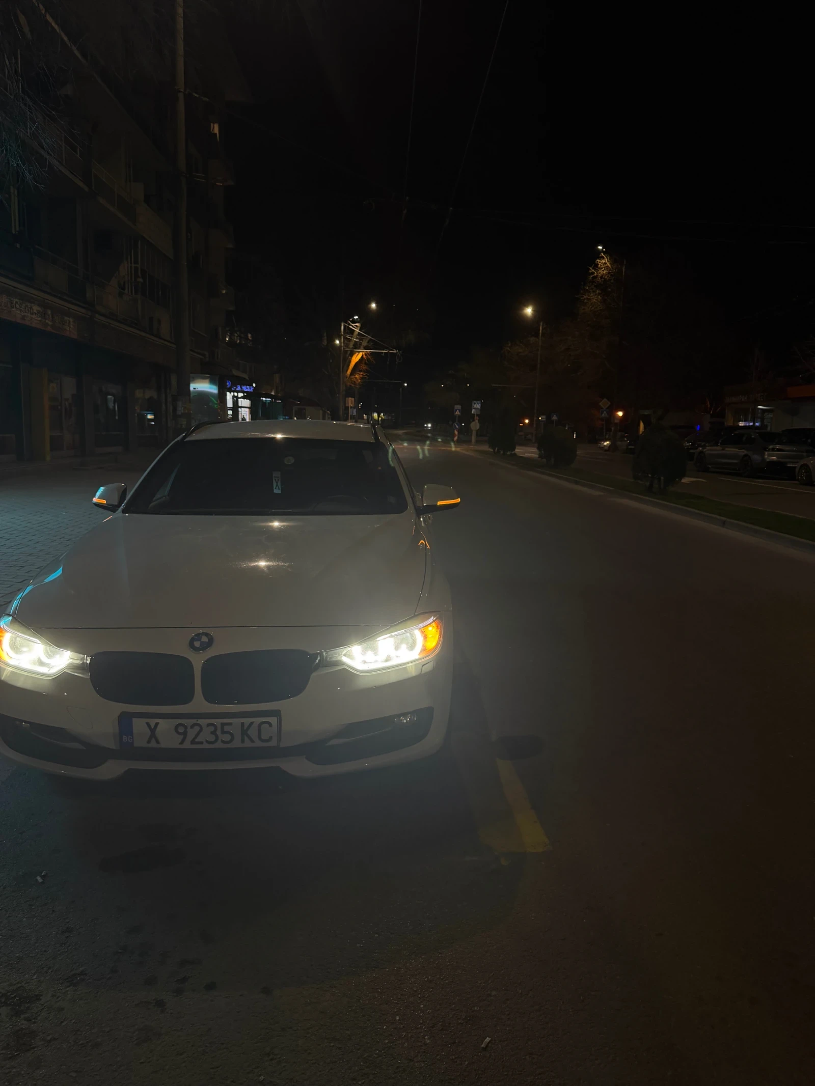 BMW 330 BMW f31 258hp 8zf само на задно, снимка 3 - Автомобили и джипове - 54642198