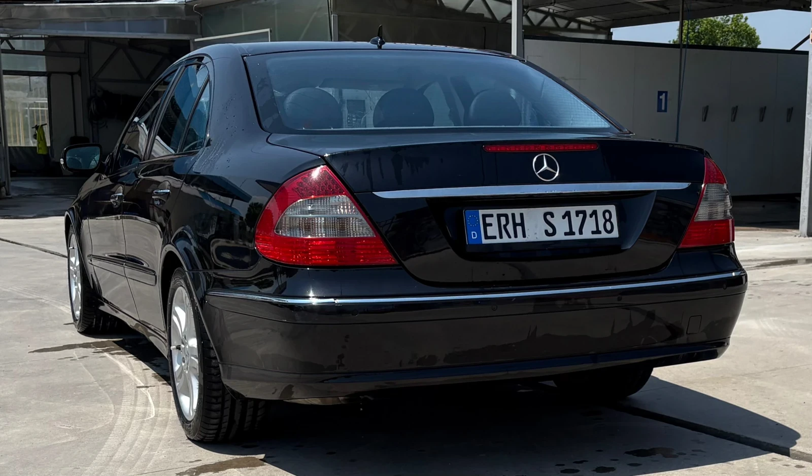 Mercedes-Benz E 200 CDI, снимка 6 - Автомобили и джипове - 54801777