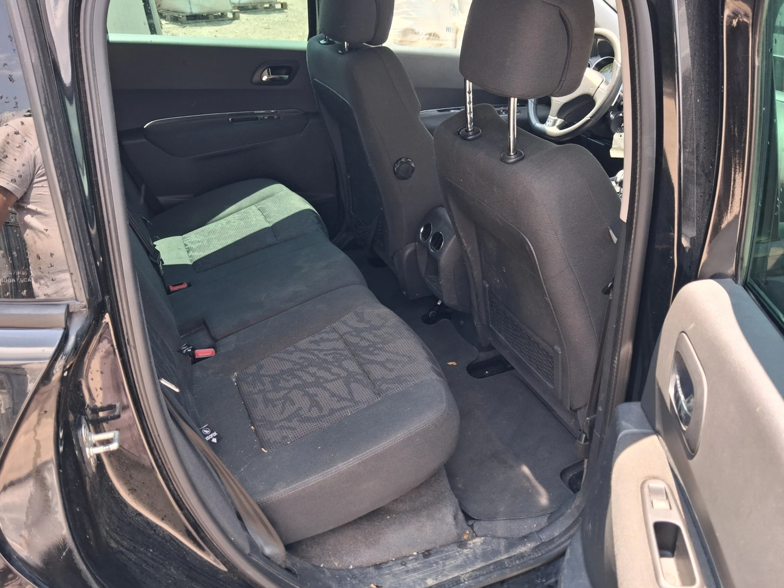 Peugeot 3008 2.0 hybrid, снимка 10 - Автомобили и джипове - 55121937