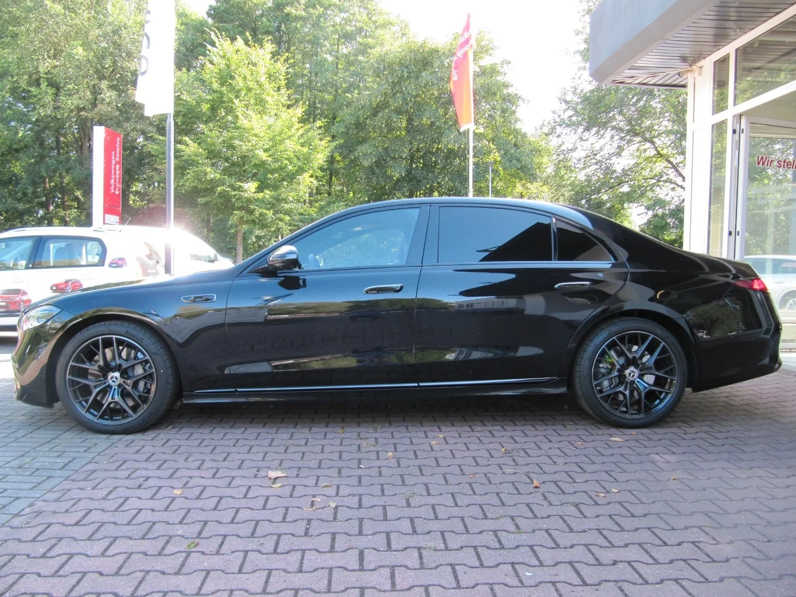 Mercedes-Benz S 580 FACELIFT LONG 4-MATIC AMG FIRST-CLASS DESIGNO PANO, снимка 5 - Автомобили и джипове - 55408928
