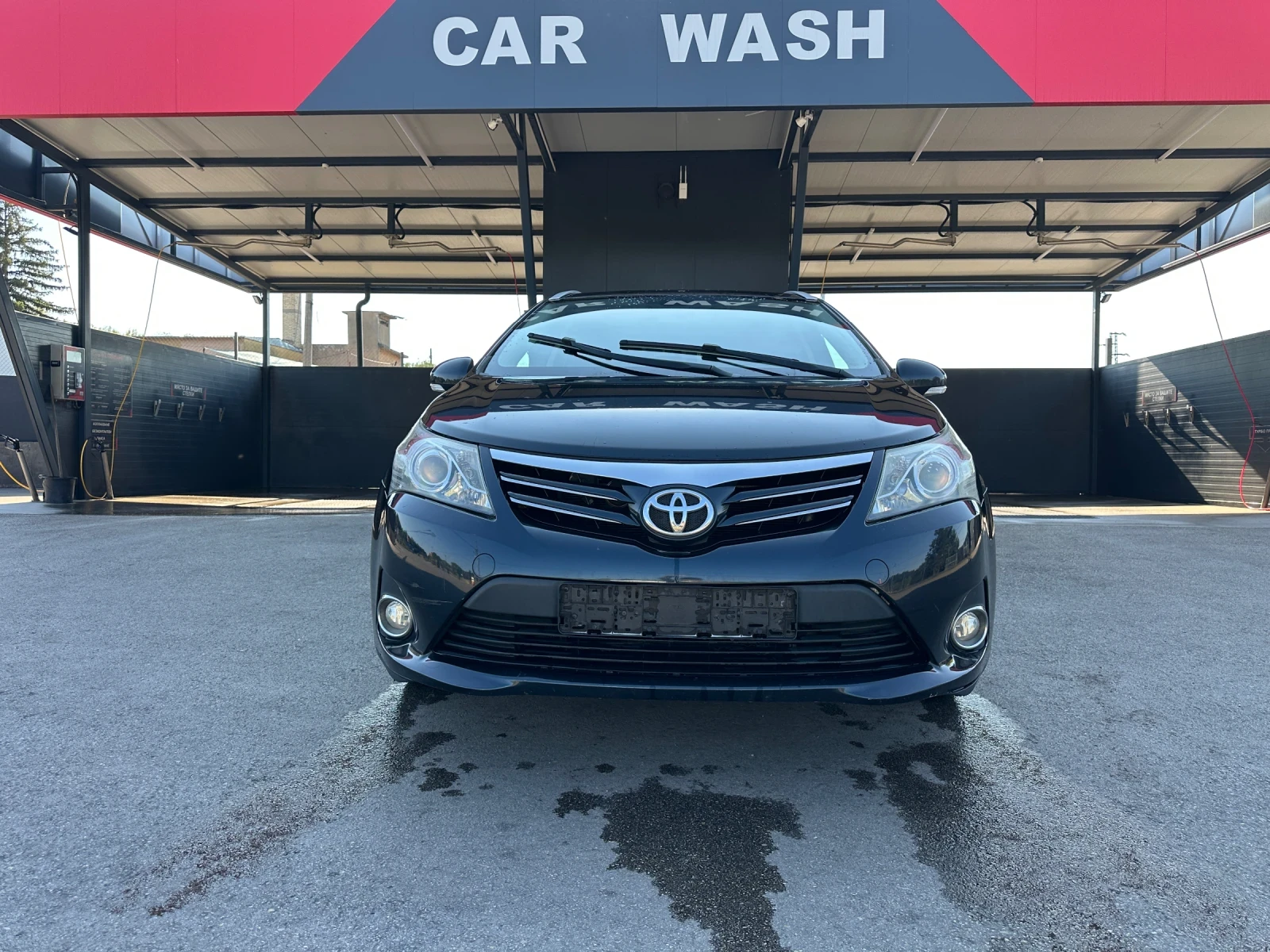 Toyota Avensis 1.8-BUISNESS+ FaceLift-КОЖА+ ПОДГРЕВ-1Г-Гаранция!, снимка 8 - Автомобили и джипове - 55633563