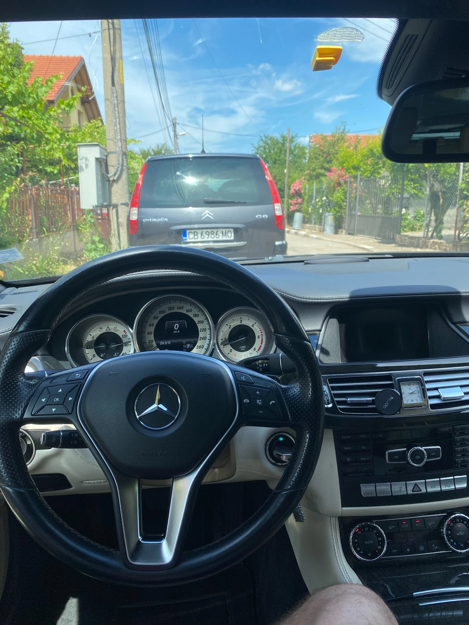 Mercedes-Benz CLS 3.5 CDI 4 MATIC, снимка 8 - Автомобили и джипове - 55954554