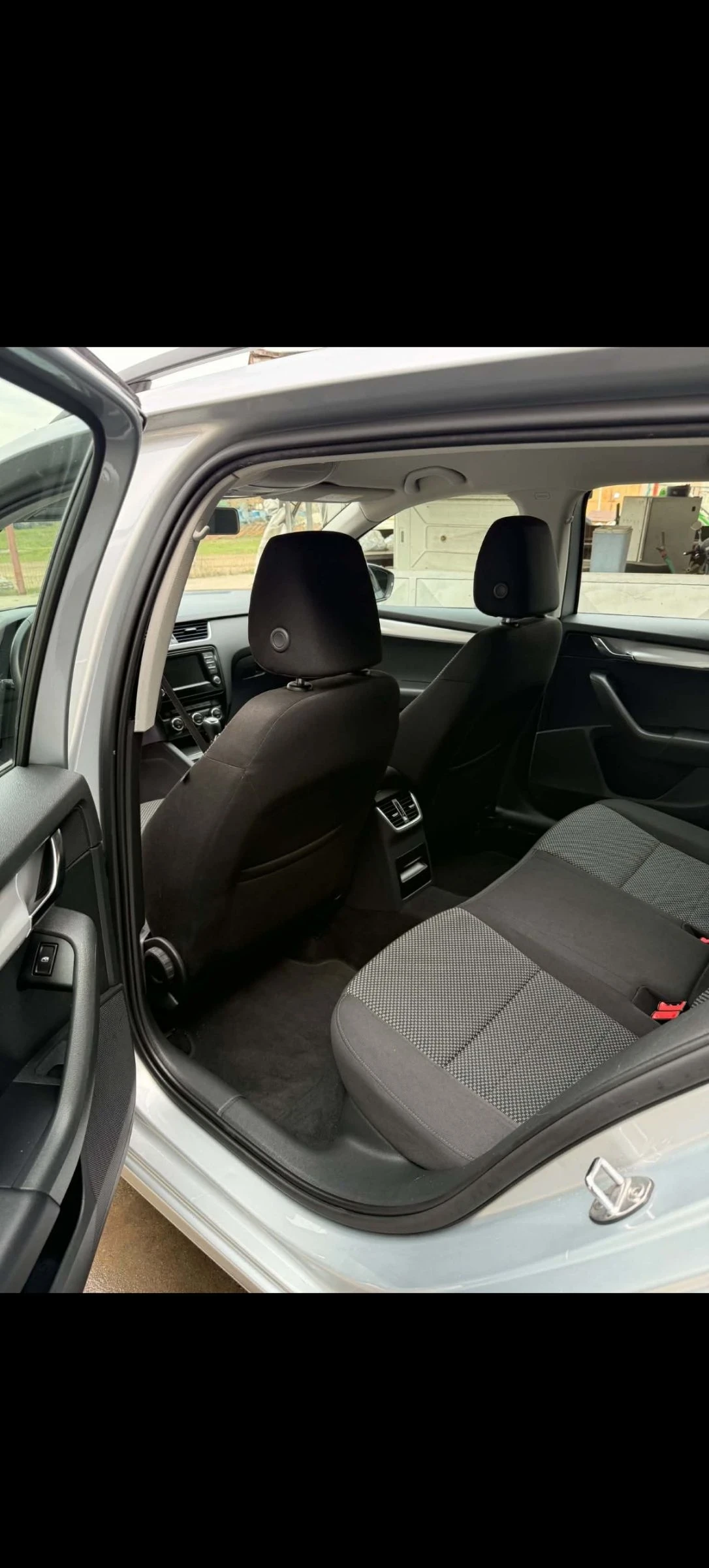 Skoda Octavia, снимка 7 - Автомобили и джипове - 56712742