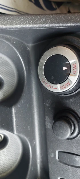 Dacia Duster 1.5 dci клима 4х4, снимка 9