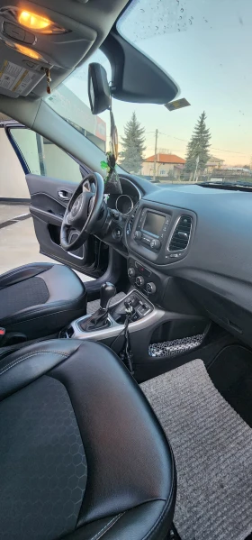 Jeep Compass LATITUDE, снимка 10