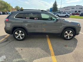 Обява за продажба на Jeep Cherokee LIMITED 2.0L CARFAX * * АВТО КРЕДИТ * *  ~41 999 лв. - изображение 3