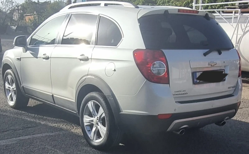 Chevrolet Captiva, снимка 16 - Автомобили и джипове - 46605789