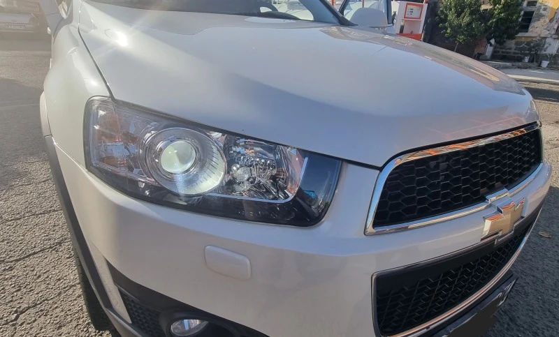 Chevrolet Captiva, снимка 12 - Автомобили и джипове - 46605789