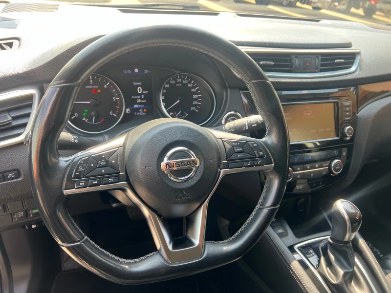 Nissan Qashqai 1.5D , ГАРАНЦИЯ, EURO6D , PANORAMA , 1-ВИ СОБСТВЕН, снимка 9 - Автомобили и джипове - 47140704