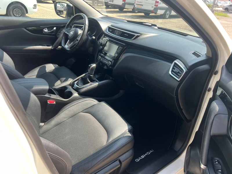 Nissan Qashqai 1.5D , ГАРАНЦИЯ, EURO6D , PANORAMA , 1-ВИ СОБСТВЕН, снимка 10 - Автомобили и джипове - 47140704