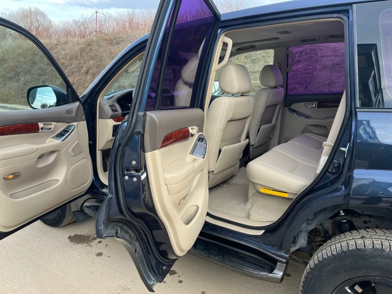 Toyota Land cruiser 3.0d4d 5степенен автоматик , снимка 12 - Автомобили и джипове - 50608878