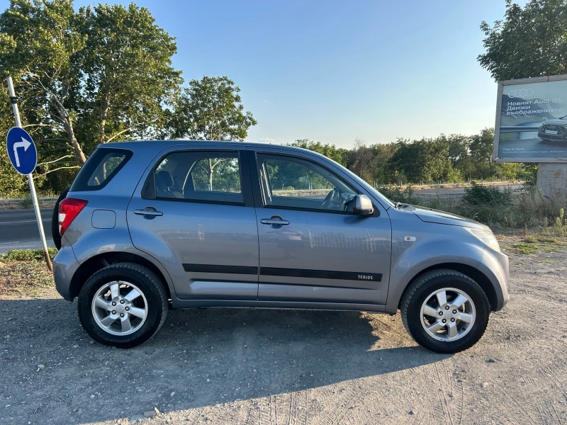 Daihatsu Terios 1.5i - 105 к.с / 4Х4 / АВТОМАТИК / , снимка 4 - Автомобили и джипове - 51302132