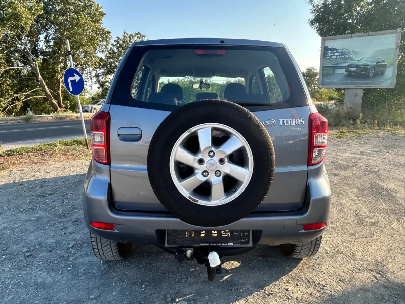 Daihatsu Terios 1.5i - 105 к.с / 4Х4 / АВТОМАТИК / , снимка 6 - Автомобили и джипове - 51302132