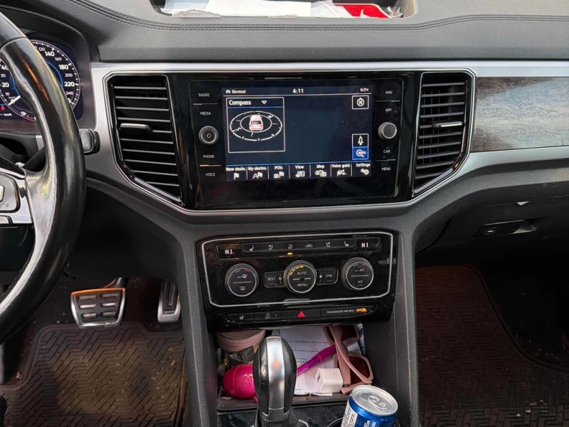 VW Atlas * Execline * CARFAX * БЕЗ ПЪРВОНАЧАЛНА ВНОСКА, снимка 9 - Автомобили и джипове - 52943712