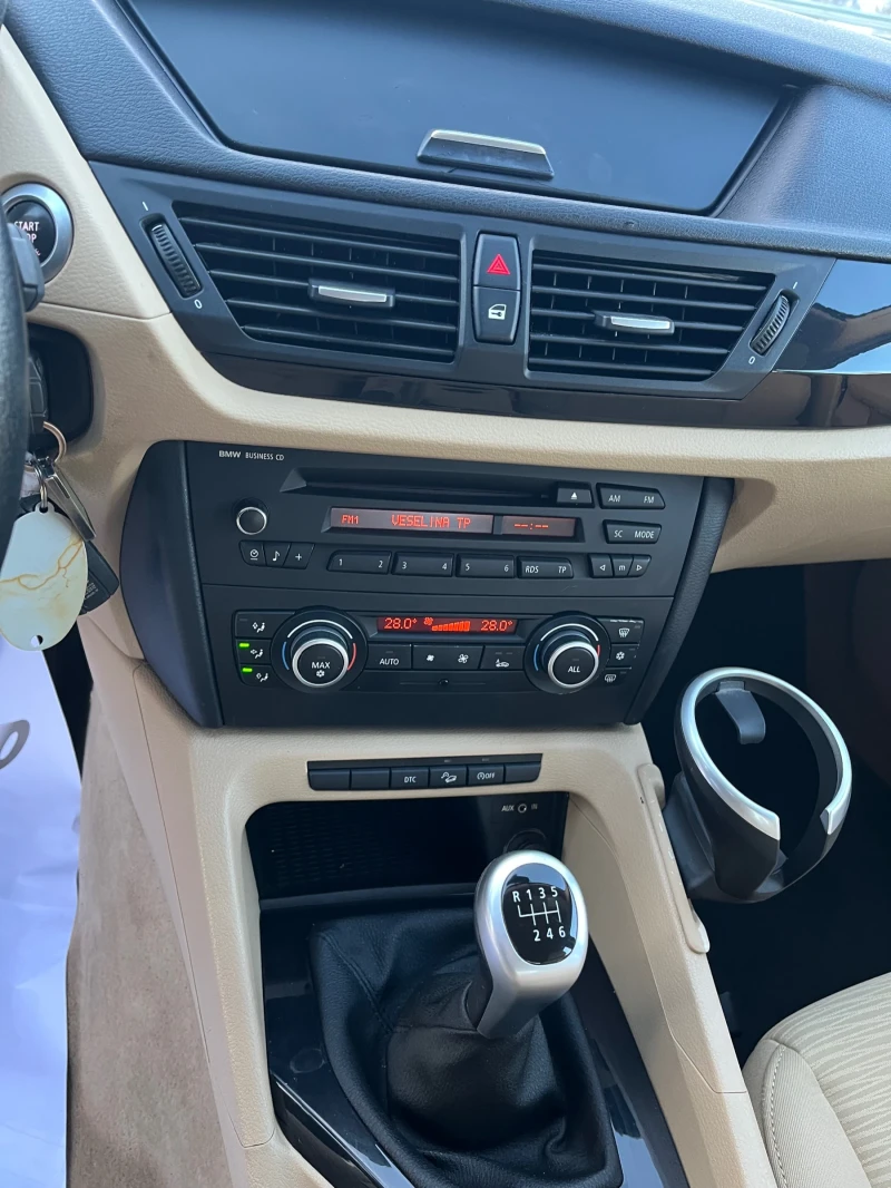 BMW X1 2.TDI-143-X-DRIVE-ITALIA, снимка 14 - Автомобили и джипове - 53039563