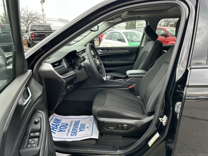 Jeep Grand cherokee * CARFAX * ЦЕНА ДО БГ, снимка 8 - Автомобили и джипове - 53496914