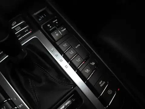 Porsche Macan S / CARFAX, снимка 12 - Автомобили и джипове - 55179462
