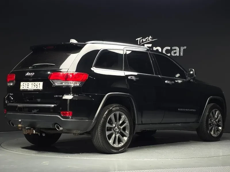 Jeep Cherokee 3.6 Limited - CAMO 30% ABAHC, снимка 4 - Автомобили и джипове - 55941608
