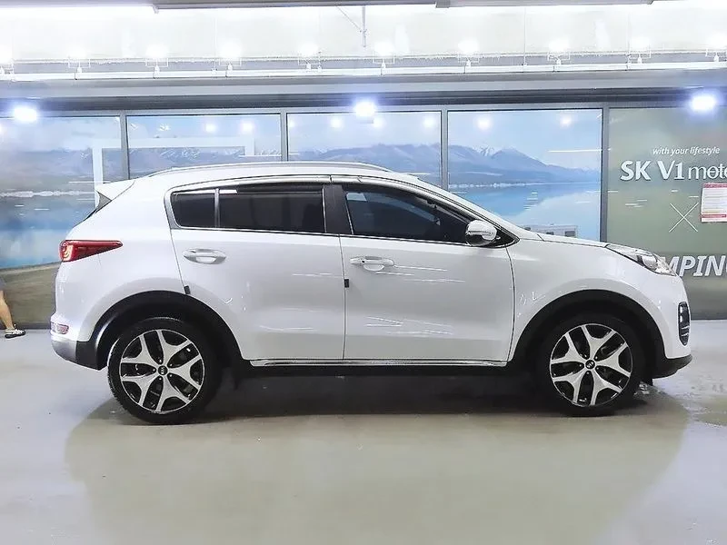 Kia Sportage 4Th Generation Diesel 2.0 2Wd Prestige, снимка 3 - Автомобили и джипове - 56016318