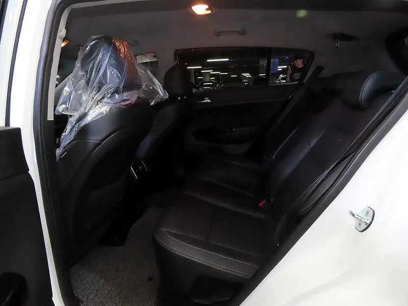 Kia Sportage 4Th Generation Diesel 2.0 2Wd Prestige, снимка 7 - Автомобили и джипове - 56016318