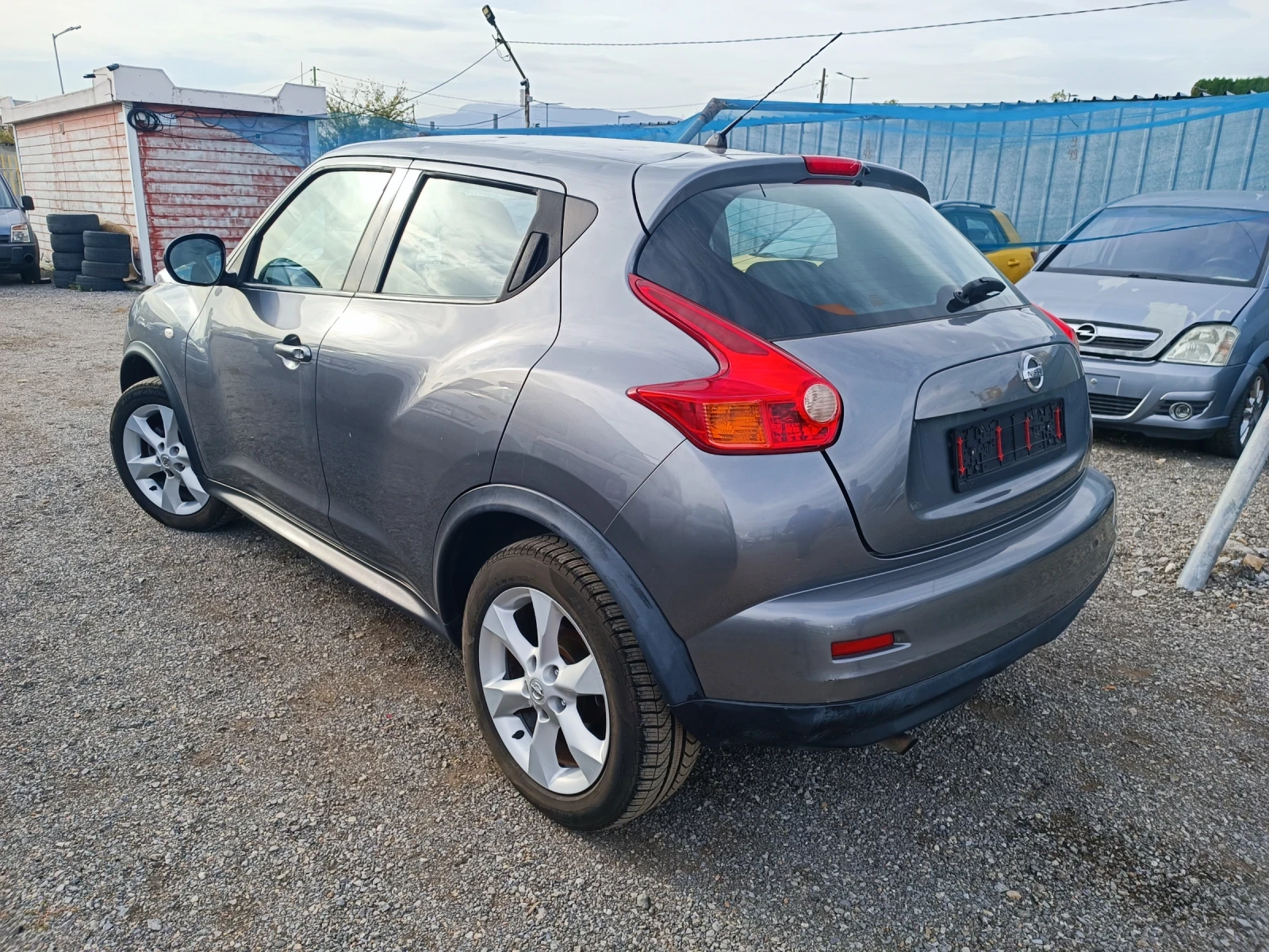 Nissan Juke 1.6i GPL 2013 - изображение 6