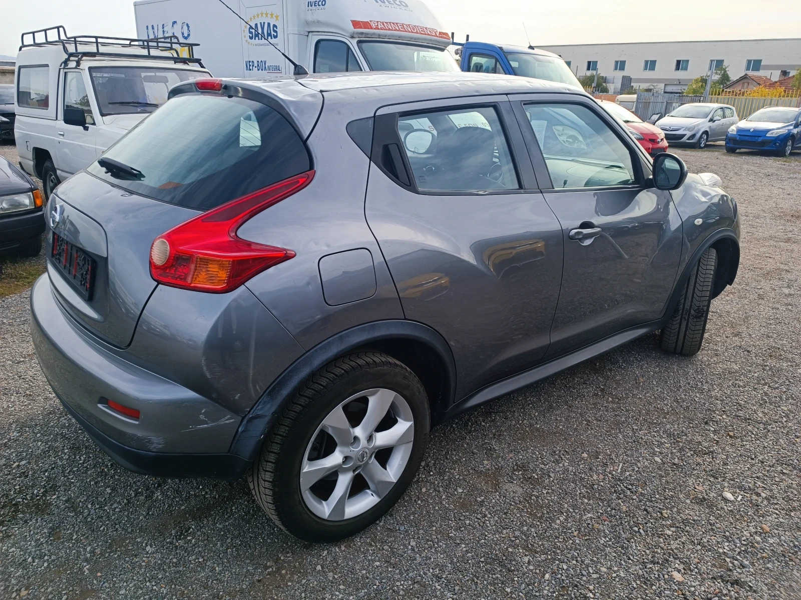 Nissan Juke 1.6i GPL 2013 - изображение 4