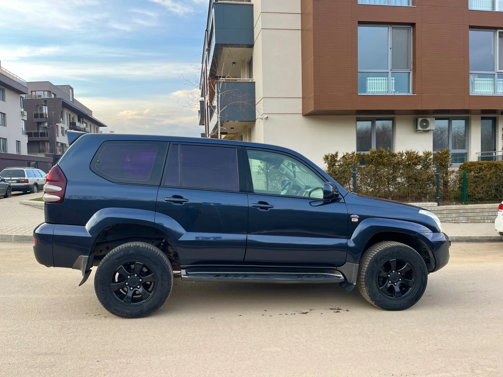 Toyota Land cruiser 3.0d4d 5степенен автоматик  - изображение 5