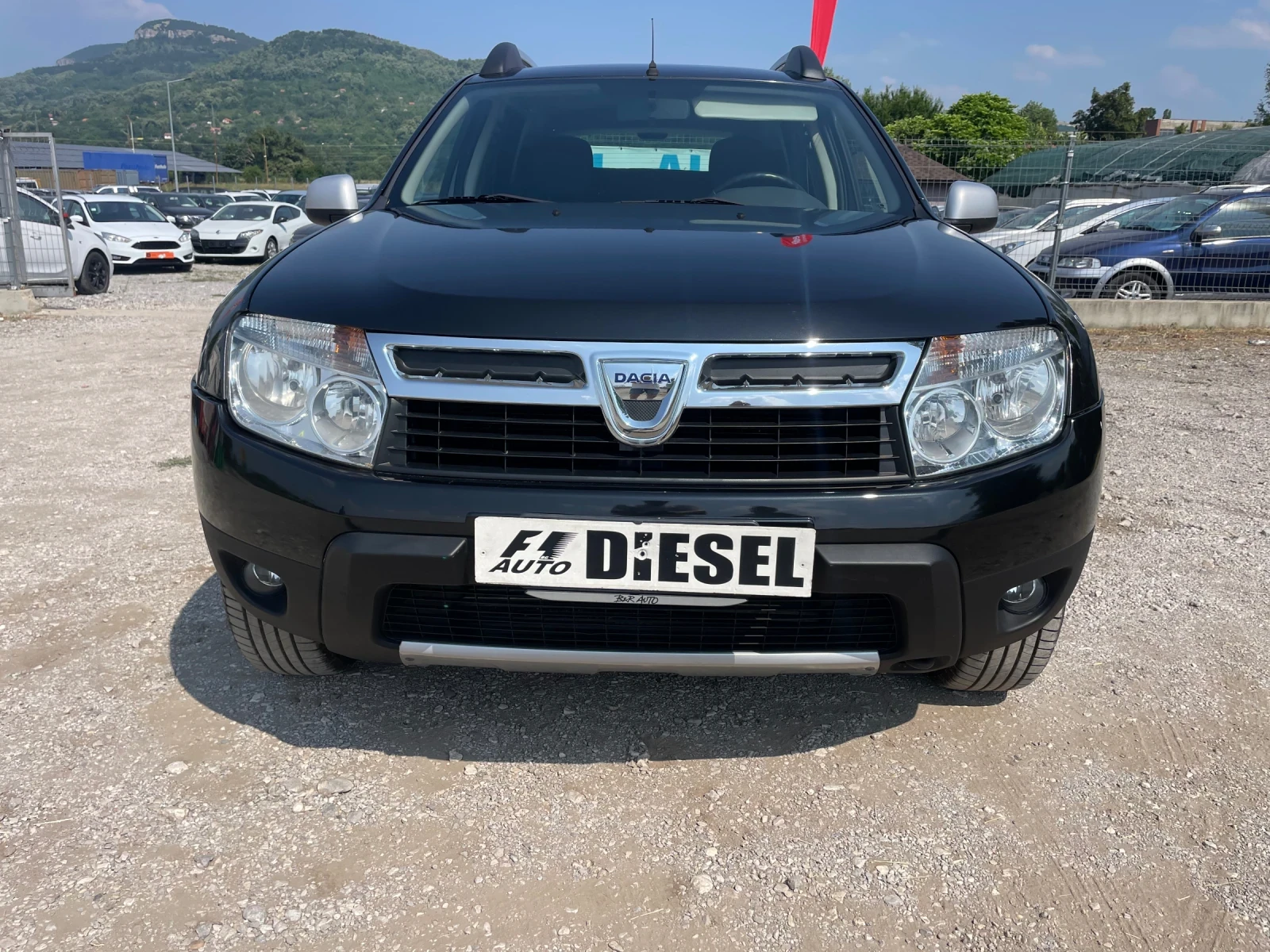 Dacia Duster 1.5DCI-110-ITALIA - изображение 2