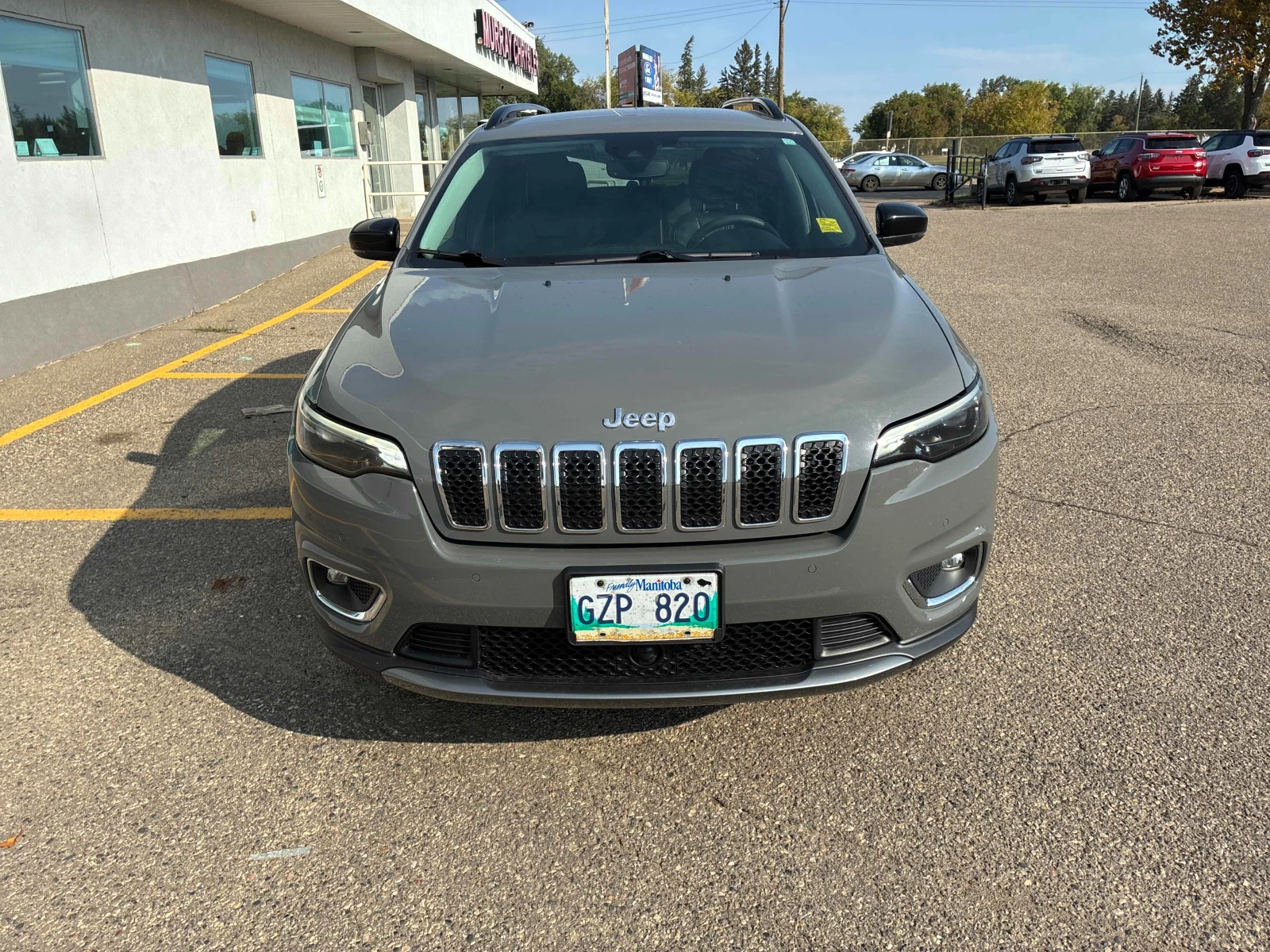 Jeep Cherokee LIMITED 2.0L CARFAX * * АВТО КРЕДИТ * *  - изображение 2