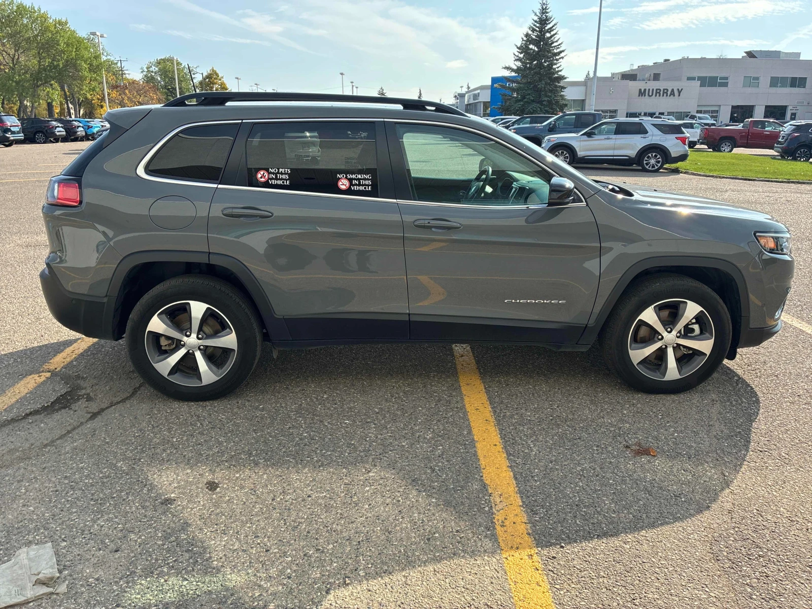 Jeep Cherokee LIMITED 2.0L CARFAX * * АВТО КРЕДИТ * *  - изображение 4