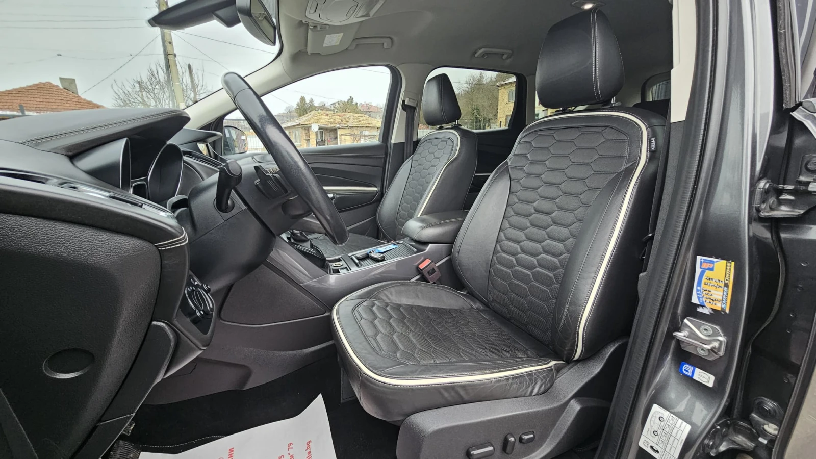 Ford Kuga Vignale 2.0TDCi 180 4x4 IT-ИСТОРИЯ-ТОП СЪСТ-ЛИЗИНГ - изображение 8