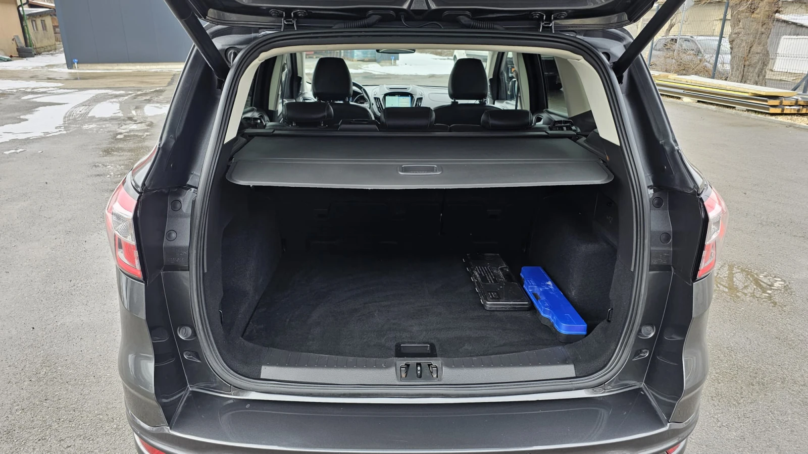 Ford Kuga Vignale 2.0TDCi 180 4x4 IT-�������-��� ����-������ | Mobile.bg � ����������� 15