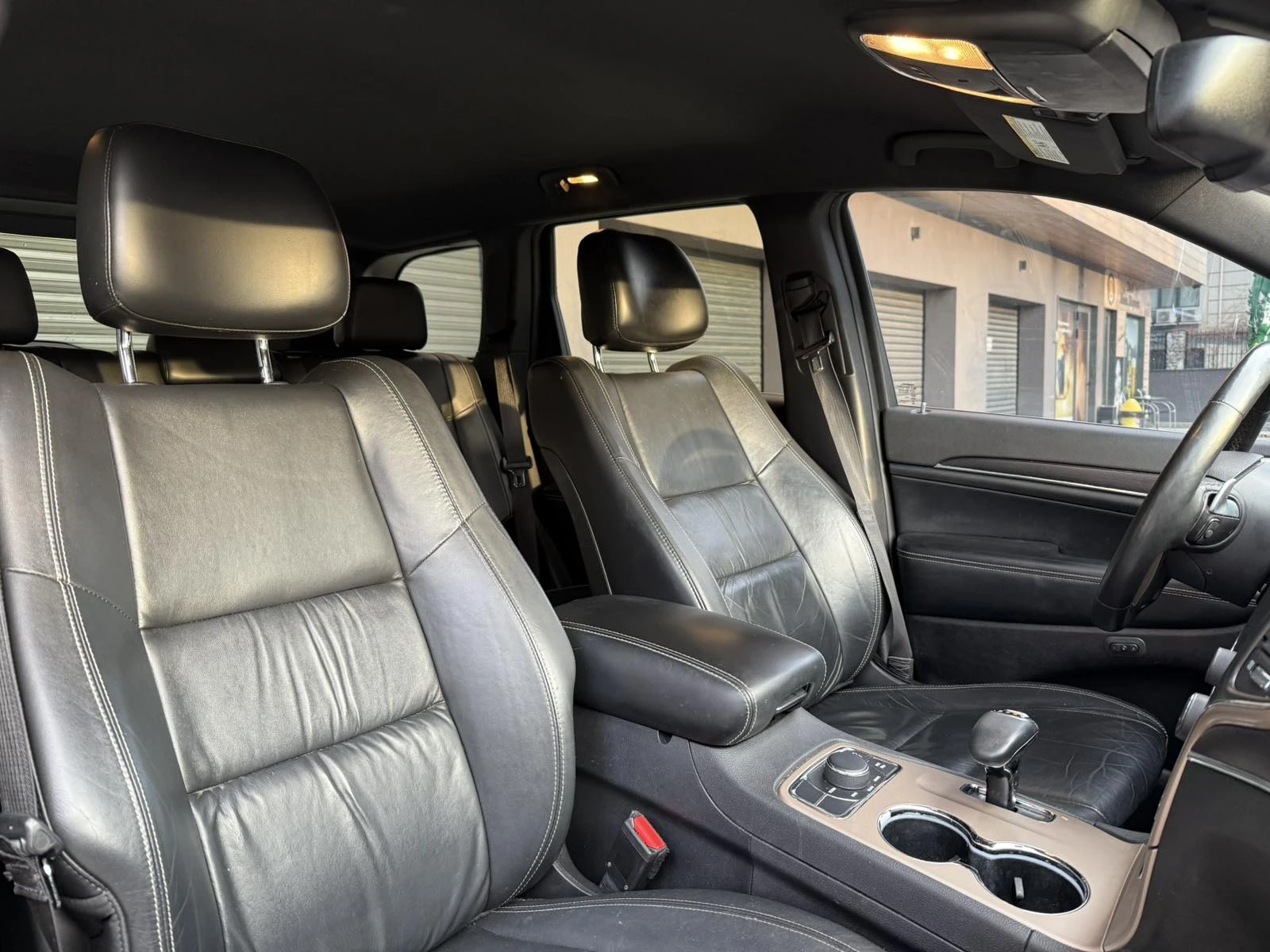 Jeep Grand cherokee 3.6* 4Х4* FACE* LIMITED* ОБСЛУЖЕНА! - изображение 8