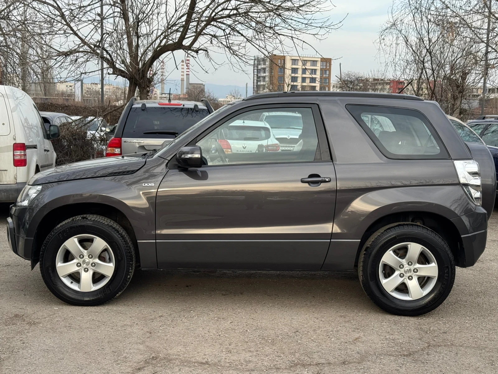 Suzuki Grand vitara Топ Състояние! Реален пробег!, снимка 4 - Автомобили и джипове - 53814602