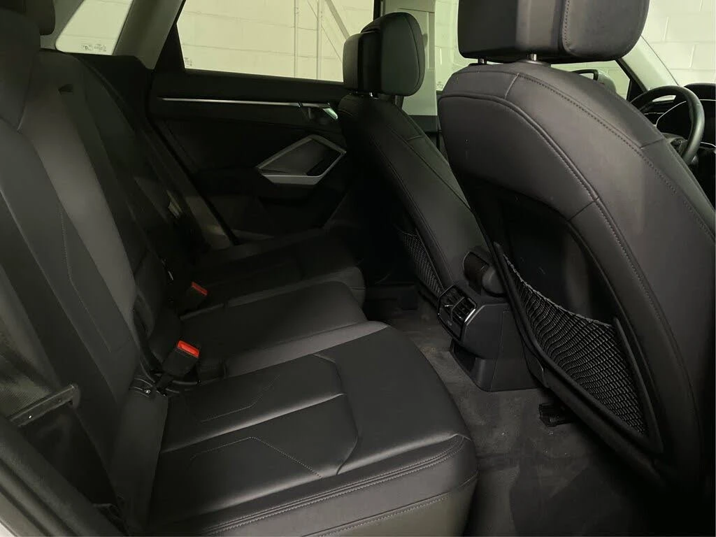 Audi Q3 quattrо* TFSI* АвтоКредит* (ЦЕНА ДО БГ), снимка 16 - Автомобили и джипове - 54010089