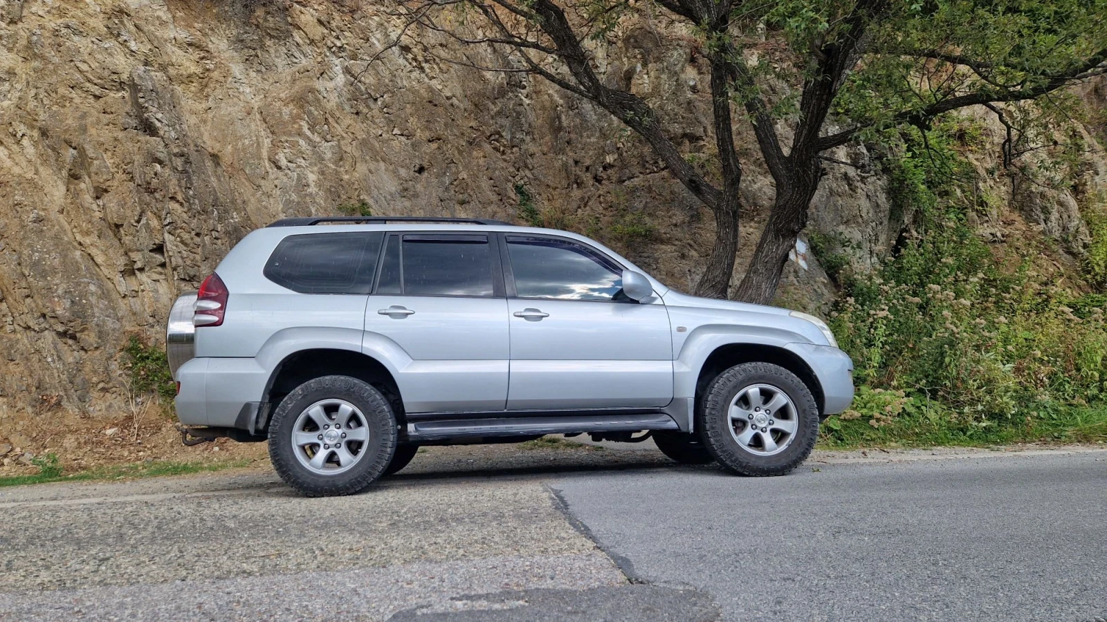 Toyota Land cruiser 4.0 ГАЗ, снимка 5 - Автомобили и джипове - 56217610