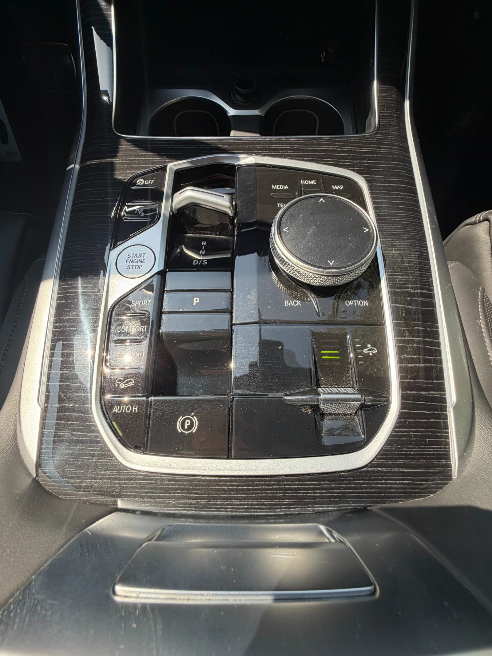 BMW X7 M60i, снимка 9 - Автомобили и джипове - 56359938