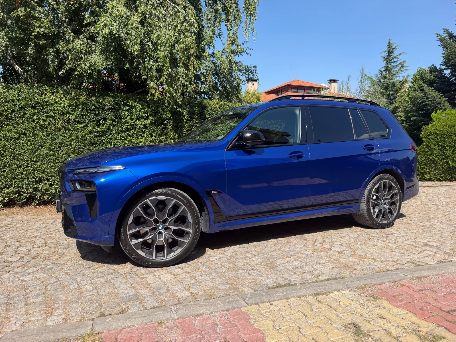 BMW X7 M60i