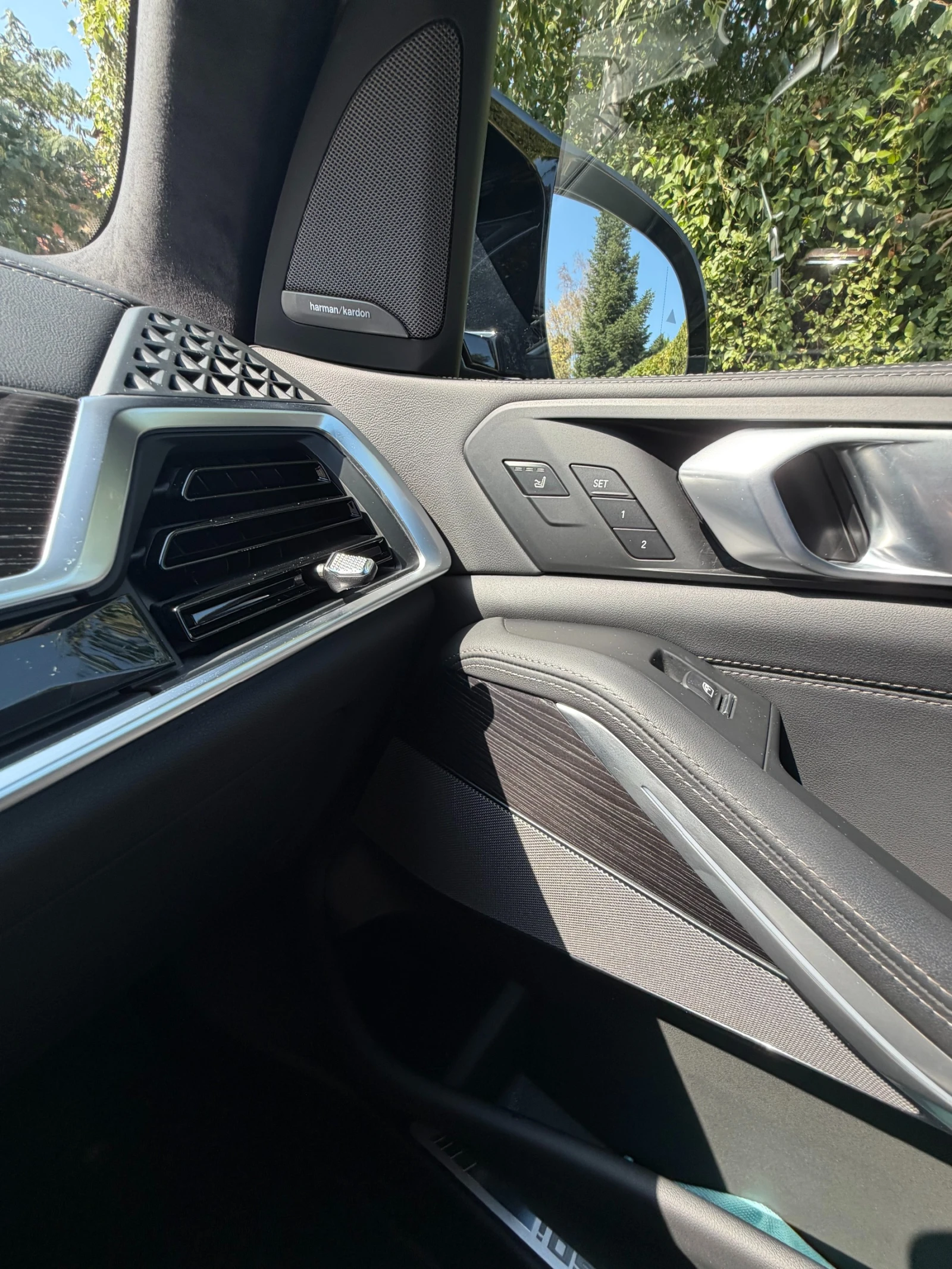 BMW X7 M60i, снимка 11 - Автомобили и джипове - 56359938
